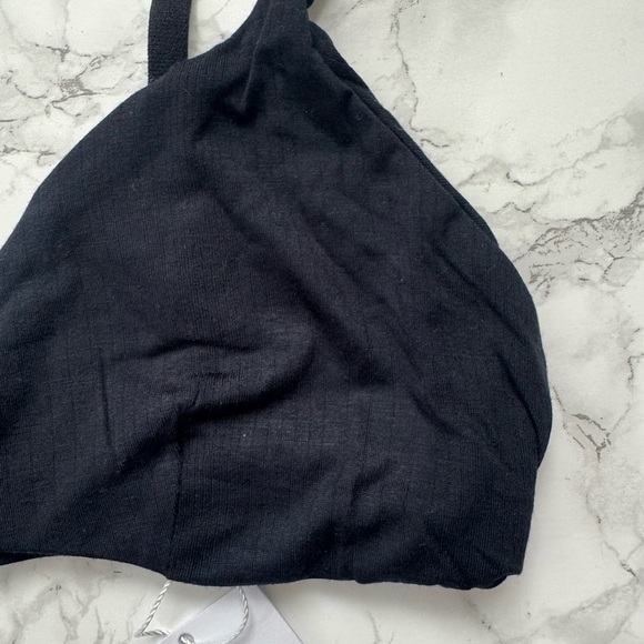 Andie Plunge Bra Medium Black NWT - Picture 9 of 9